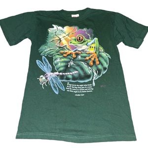 Tree frog tee